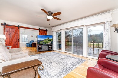 545 Puryears Bend Rd, Hartsville, TN 37074 - photo 2