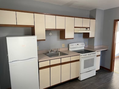 155 E Central St unit F, Franklin, MA 02038 - photo 6