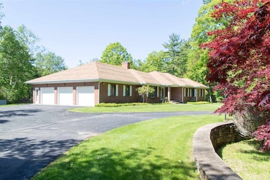 14 Bradley Ln, North Hampton, NH 03862 - photo 2