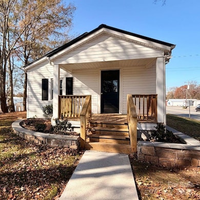 638 E Main St, Spindale, NC 28160 - photo 2