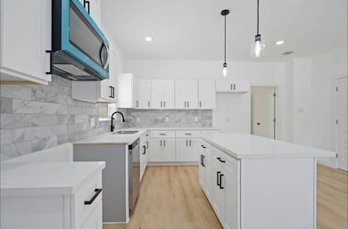 7504 Laura Koppe Rd C D, Houston, TX 77028 - photo 5