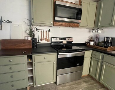 1105 Belmont St, Gainesville, TX 76240 - photo 5