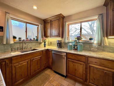 116 Quintana St, Santa Fe, NM 87501 - photo 7