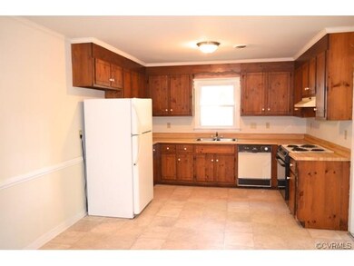 4825 Pawpans Ct, North Chesterfield, VA 23237 - photo 5