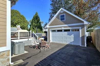 32 Wall St, Milford, CT 06460 - photo 5