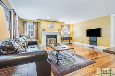 201 W Liberty St unit 100, Savannah, GA 31401 - photo 3