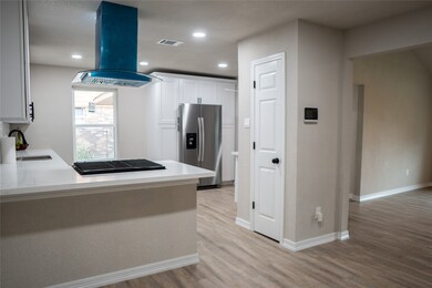 2135 Deerhurst Ln, Houston, TX 77088 - photo 6