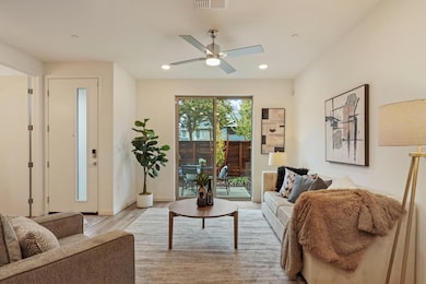 6141 Bridgecross Dr, Sacramento, CA 95835 - photo 4