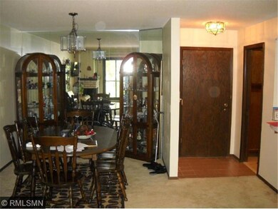 Nice dinning area.
