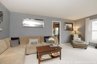 2228Edgewood