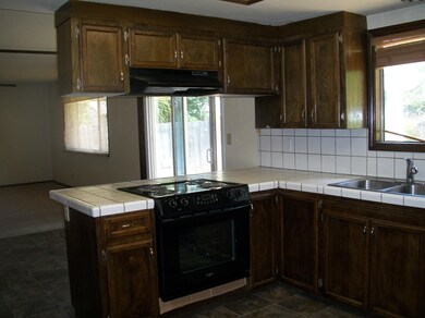 Kitchen to family room