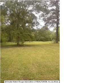 Beautiful parklike acreage