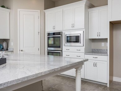 4428 N 185th Ave, Goodyear, AZ 85338 - photo 7