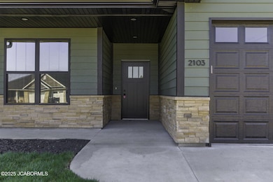 2103 Vinny Ave, Moberly, MO 65270 - photo 2