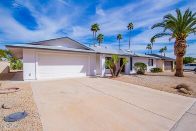 9518 W Lindgren Ave, Sun City, AZ 85373 - photo 2