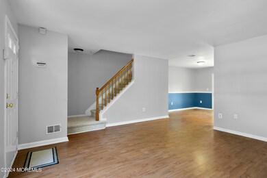6 Jodhpur Ct unit 40, Tinton Falls, NJ 07753 - photo 3