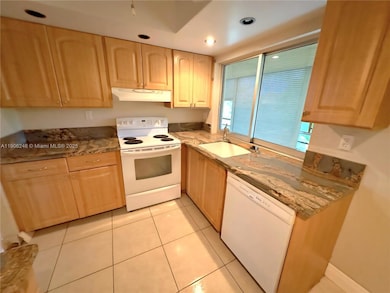 9070 Lime Bay Blvd unit 301, Tamarac, FL 33321 - photo 7