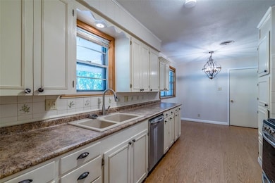 1200 Woodlawn Blvd, Denison, TX 75020 - photo 3