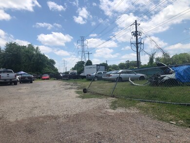 1700 Berry Rd, Houston, TX 77093 - photo 2