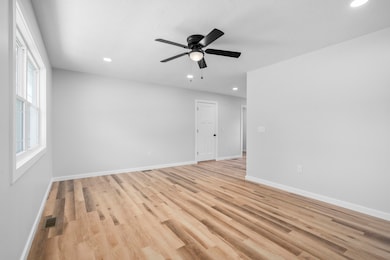 407 W Adamson St, Miller, MO 65707 - photo 5