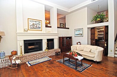 MLS5_DSC_0035_living 2_fxed