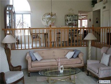 FORMAL DINING AREA