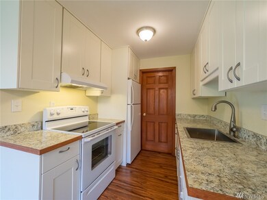 21118 77th Place W unit 103, Edmonds, WA 98026 - photo 4