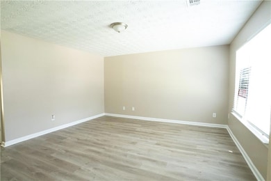 5538 Pineridge Ct, Forest Park, GA 30297 - photo 2