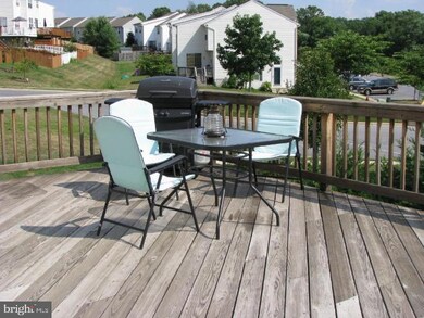 1113 Pennywort Cir, Sykesville, MD 21784 - photo 5