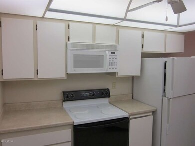 17249 N 106th Ave, Sun City, AZ 85373 - photo 3