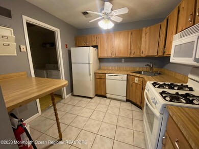 46 Frontier Way, Tinton Falls, NJ 07753 - photo 4