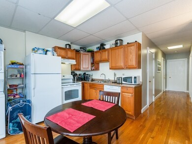 52 Jfk St unit 1, Cambridge, MA 02138 - photo 3
