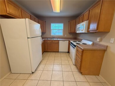 4106 SW Shadowrock Place unit 2, Bentonville, AR 72712 - photo 5