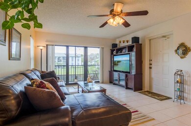 1013 Green Pine Blvd unit 62, West Palm Beach, FL 33409 - photo 5