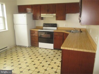 441 Blaker Dr, East Greenville, PA 18041 - photo 5