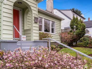 1306 N Russet St, Portland, OR 97217 - photo 2