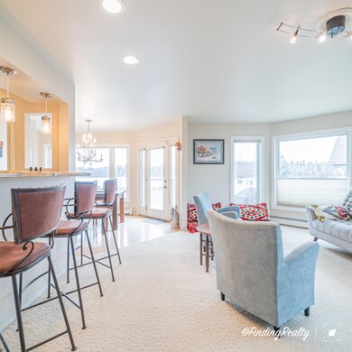 1825 W 15TH AVE-9