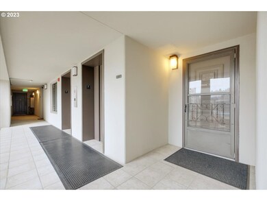 Entrance/Foyer