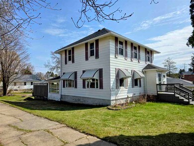 126 5th St NW, Chisholm, MN 55719 - photo 2