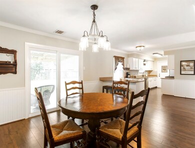 1017 Hicks St, Tomball, TX 77375 - photo 6