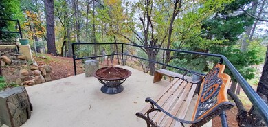 Fire pit patio