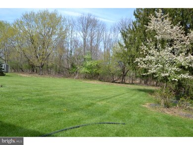 229 Township Line Rd, North Wales, PA 19454 - photo 5