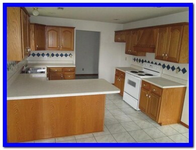 215 Shady Acres Cir, Nixa, MO 65714 - photo 5