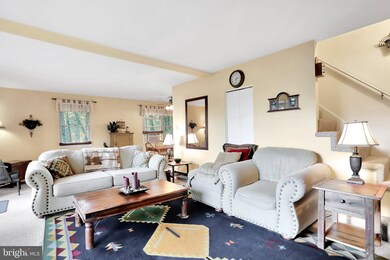 1976 Constant Run Rd, Great Cacapon, WV 25422 - photo 7