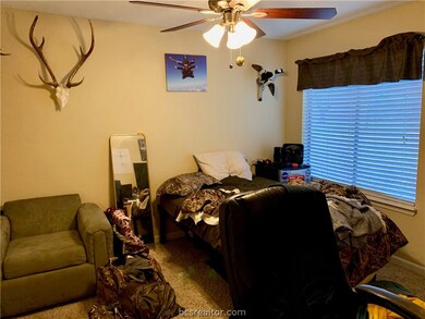 1604 Lemon Tree Ln, College Station, TX 77840 - photo 4