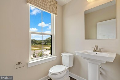 10138 American Pharoah Ln unit B, Laurel, MD 20723 - photo 7