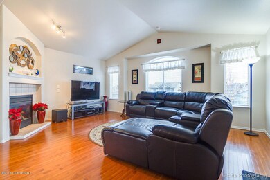 Sea Parrot living room