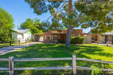 Fenced front yard