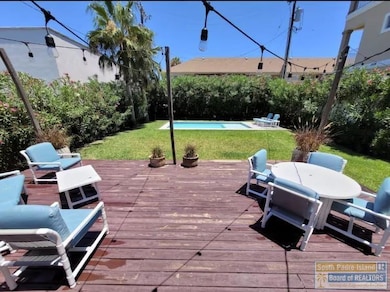 102 E Tarpon St, South Padre Island, TX 78597 - photo 7