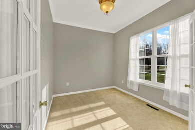 121 Lorins Dr, Huntingtown, MD 20639 - photo 6